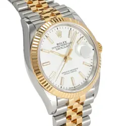 WHITE DIAL WRISTWATCH