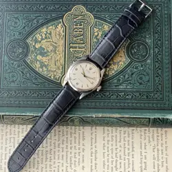 HAND-WOUND MEN'S WATCH