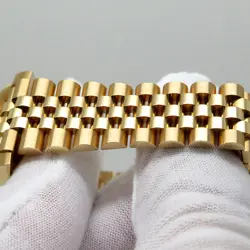 YELLOW GOLD ON