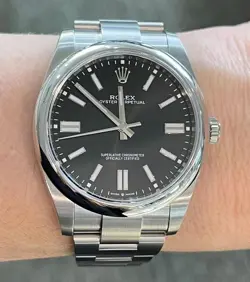ROLEX OYSTER PERPETUAL REF. 124300