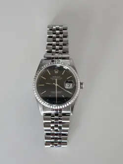 NEAR MINT STAINLESS