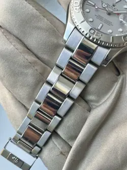PLATINUM BEZEL STAINLESS