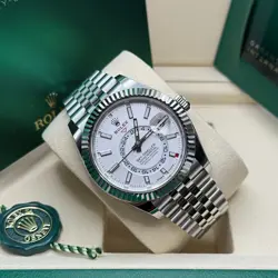 INTENSE WHITE DIAL
