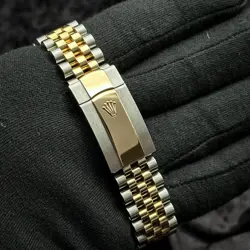 BEZEL –