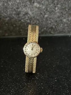 ORCHID SOLID 18K
