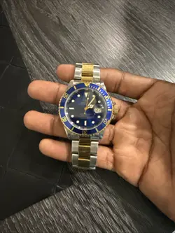 ROLEX SUBMARINER 16613 OYSTER 18K YELLOW GOLD BLUE DIAL 40MM