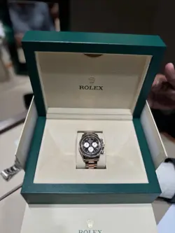 NEW 2025 ROLEX DAYTONA 40MM 126505 ROSE GOLD SUNDUST DIAL