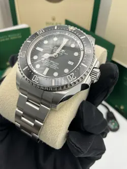 ♛ Rolex Sea-Dweller ⚓️Deepsea 44mm Black Ceramic Dive 116660 2017 FullSet & Tags
