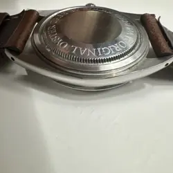9050