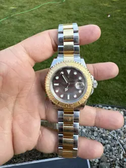 ROLEX 16623 TWO TONE YACHTMASTER WATCH TAHITIAN BALCK MOP DIAL RARE 40 MM