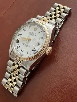 NUMERAL STEEL YELLOW