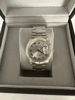 Rolex Oyster Perpetual Datejust 16264 with Silver Bezel