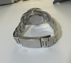 Rolex Oyster Perpetual Datejust 16264 with Silver Bezel