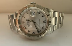 Rolex Oyster Perpetual Datejust 16264 with Silver Bezel