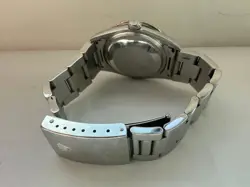 Rolex Oyster Perpetual Datejust 16264 with Silver Bezel