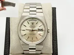 RARE ROLEX OYSTERQUARTZ DAY DATE 19019 18K WHITE GOLD 36MM