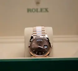 ROLEX DAY-DATE 40 228235 ROSE GOLD CHOCOLATE DIAL INDEX  (2024)