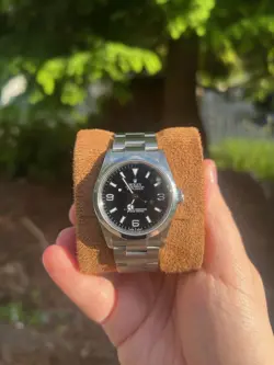 ROLEX EXPLORER 114270 - BLACK DIAL 36MM - FULL SET (2005)