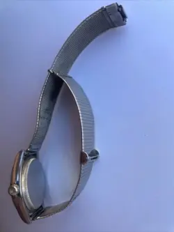 7809