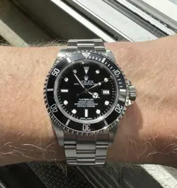 ROLEX SEA-DWELLER 16600 40MM 2001
