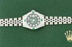 WITH GREEN DIAMOND