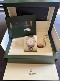 ROLEX OYSTER PERPETUAL DATE WITH ORIGINAL BOX AND PAPERS