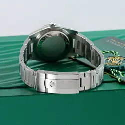 Rolex Oyster Perpetual 34mm 124200 Black