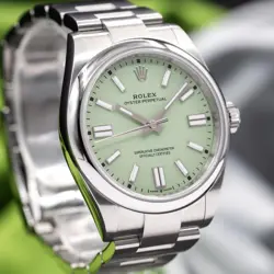 OYSTER PERPETUAL PISTACHIO