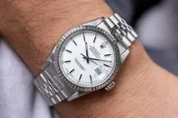 ROLEX DATEJUST 16030 EXCELLENT CONDITION