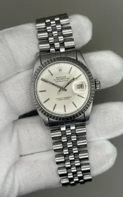 ROLEX DATEJUST 16030 AUTOMATIC SILVER JUBILEE BRACELET WITH SILVER BEZEL