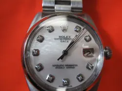 DIAL VINTAGE WRISTWATCH!!