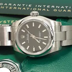 NEW 2025 ROLEX OYSTER PERPETUAL LADIES 26 MM BLACK OYSTER STEEL WATCH 176200