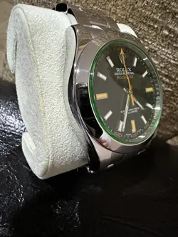 ROLEX ♛ MILGAUSS Green Sapphire Black Dial 40mm 116400GV FullSet Box&Papers&Tags