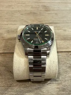ROLEX ♛ MILGAUSS Green Sapphire Black Dial 40mm 116400GV FullSet Box&Papers&Tags