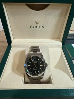 ROLEX ♛ MILGAUSS Green Sapphire Black Dial 40mm 116400GV FullSet Box&Papers&Tags