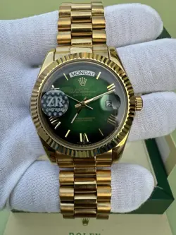 GREEN DIAL –