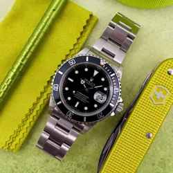 1991 ROLEX SUBMARINER DATE 16610