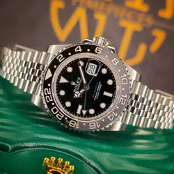 ROLEX GMT-MASTER II 126710GRNR 40MM BRUCE WAYNE CERAMIC STEEL  WARRANTY B&P