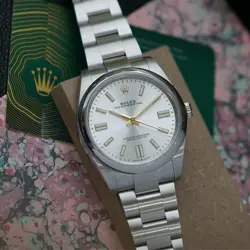 ROLEX OYSTER PERPETUAL REF. 124300 STEEL W/ CARD 40 MM AUTOMATIC 2024