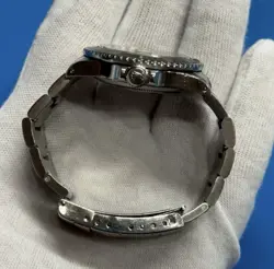 Rolex Submariner Date 16800 Steel Black Dial Mens Watch Oyster