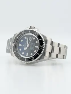CAMERON' BLUE DIAL