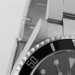 ROLEX SUBMARINER DATE 16610 BLACK Z NUMBER SECOND HAND MENS