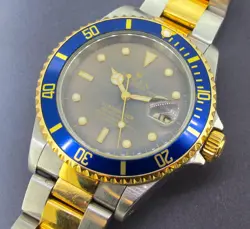 ROLEX SUBMARINER 16613 STAINLESS STEEL & 18K GOLD MENS WRISTWATCH 40 MM