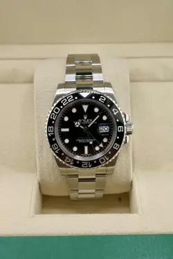 ROLEX GMT-MASTER II 40MM MEN’S WATCH 116710LN - FULL SET (2015)