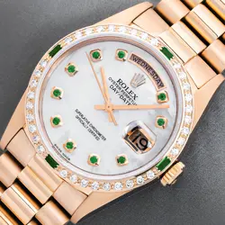 ROLEX MENS DAYDATE MOP EMERALD DIAL - DIAMOND BEZEL - 18K GOLD PRESIDENT WATCH