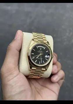 40MM BEZEL MOISSANITE