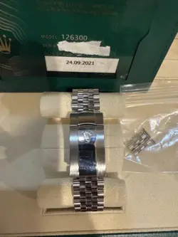 Rolex Datejust 126300 - Jubilee Bracelet with Silver Bezel Black dial-41mm