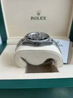 WITH BLACK BEZEL