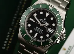 ROLEX OYSTER PERPETUAL SUBMARINER GREEN MEN'S WATCH 41MM 2024