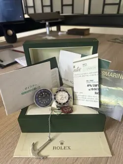 Rolex Submariner Date 40mm Black 16610 Y Serial 2003 Full Set